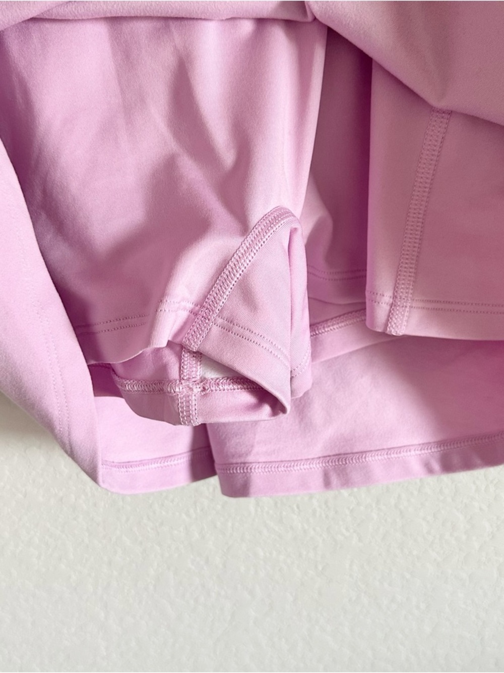 Alo Yoga Alosoft Courtside Tennis Athletic Dress Sugarplum Pink Sz XS - Picture 3 of 5